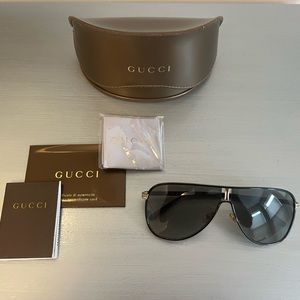 Gucci sunglasses